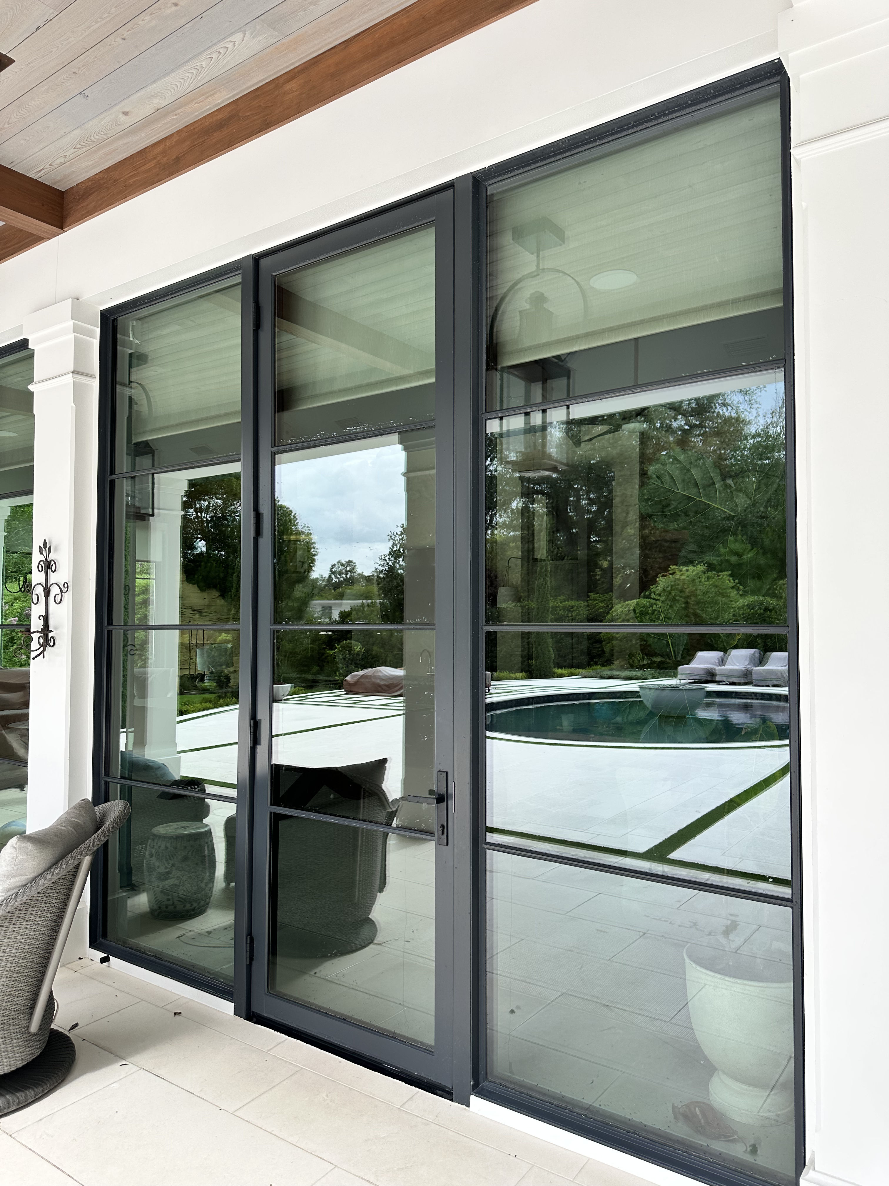 Gallery photos for Clean Glass That Lets the View Do the Talking: Image #3