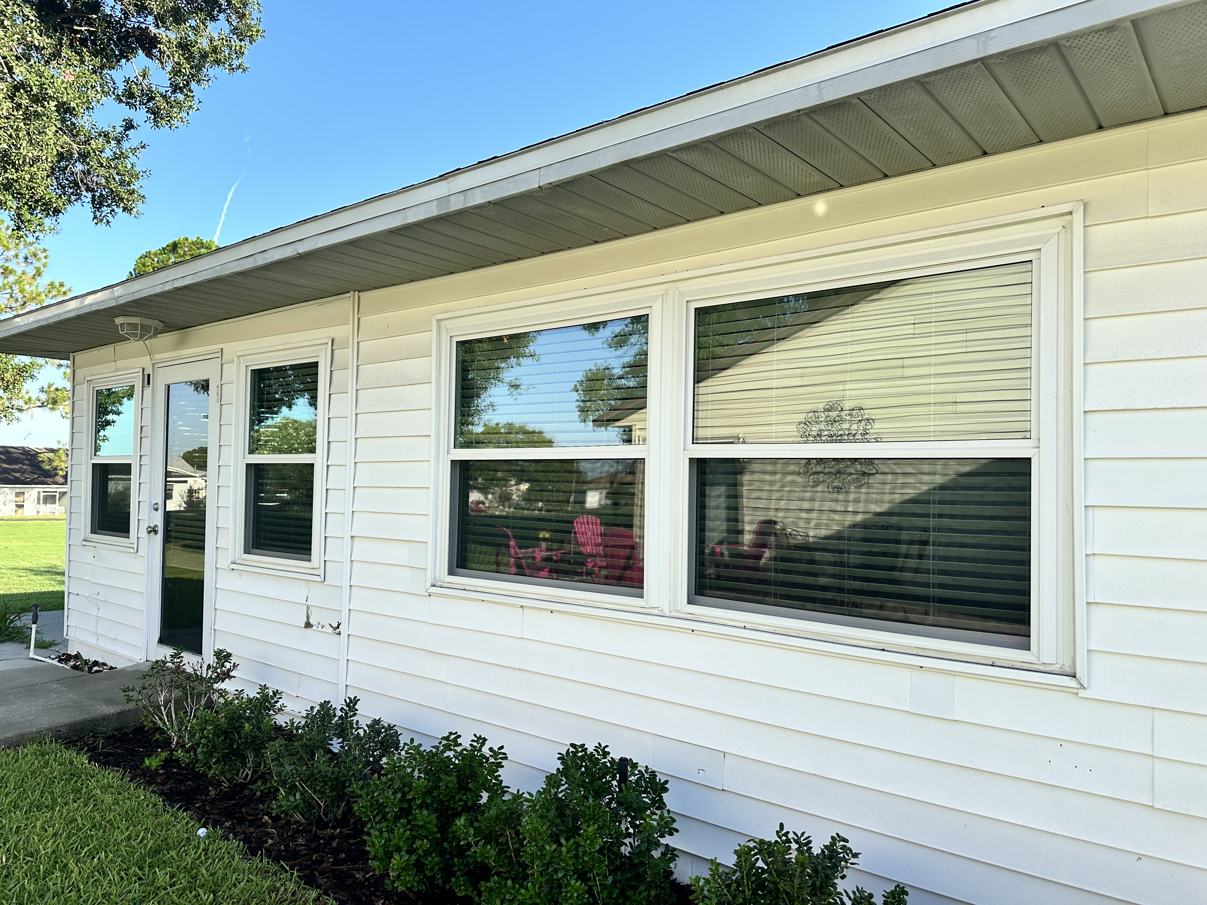 Clean Exterior Windows Make a Bigger Difference Than You Think image