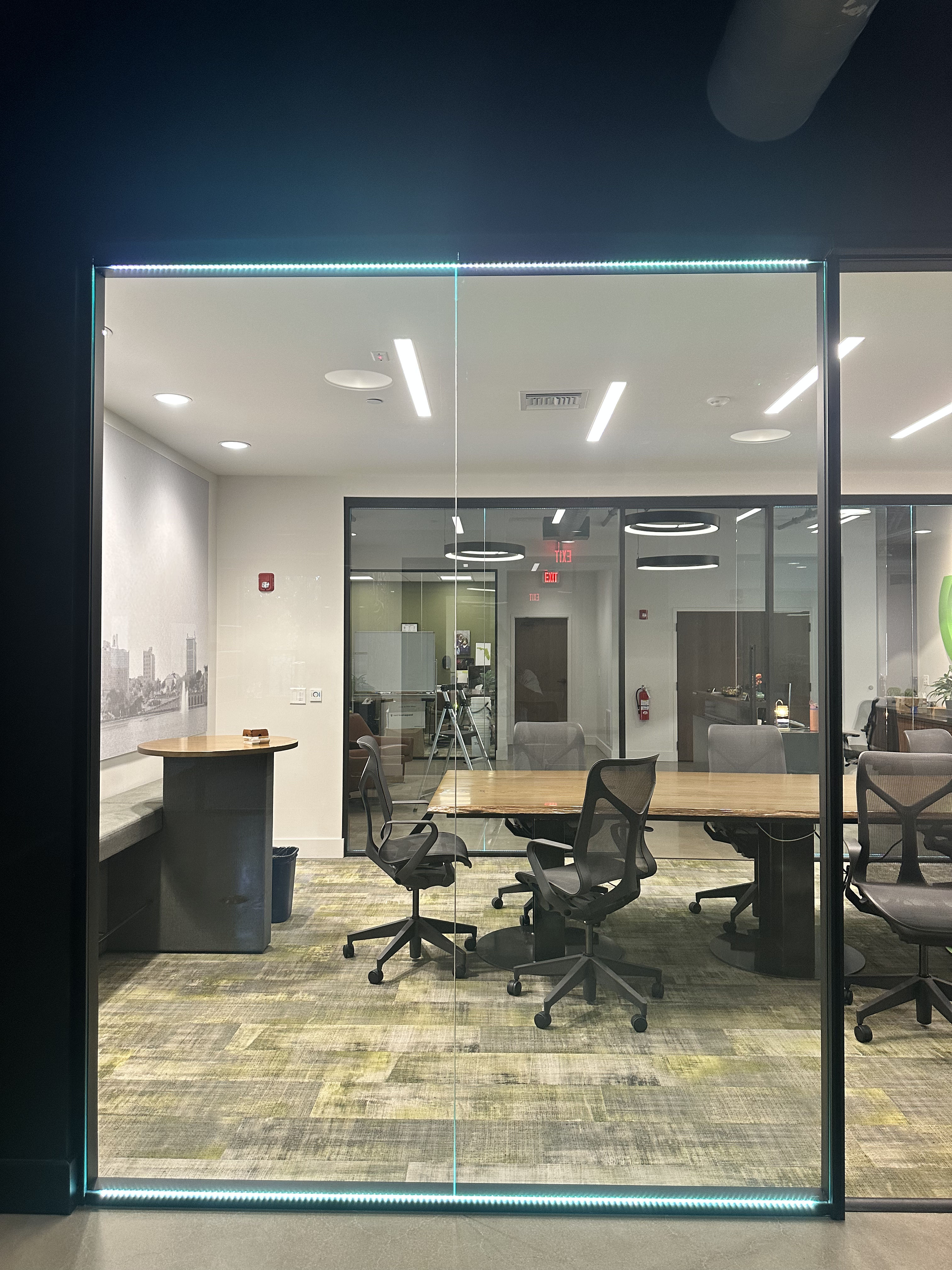 Gallery photos for Clean Office Glass That Speaks Before You Do: Image #3