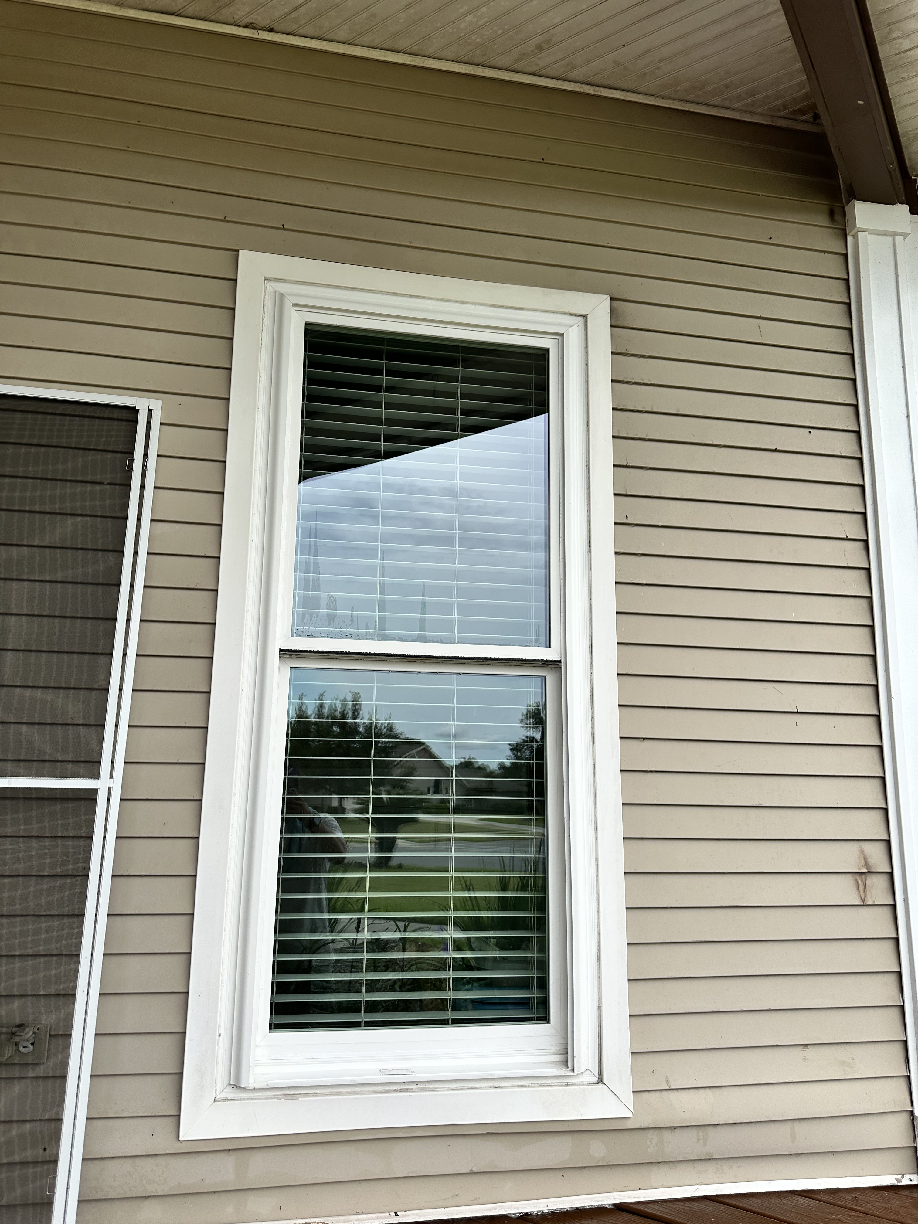 Gallery photos for Clean Exterior Windows Make Your Home Look Sharp: Image #1