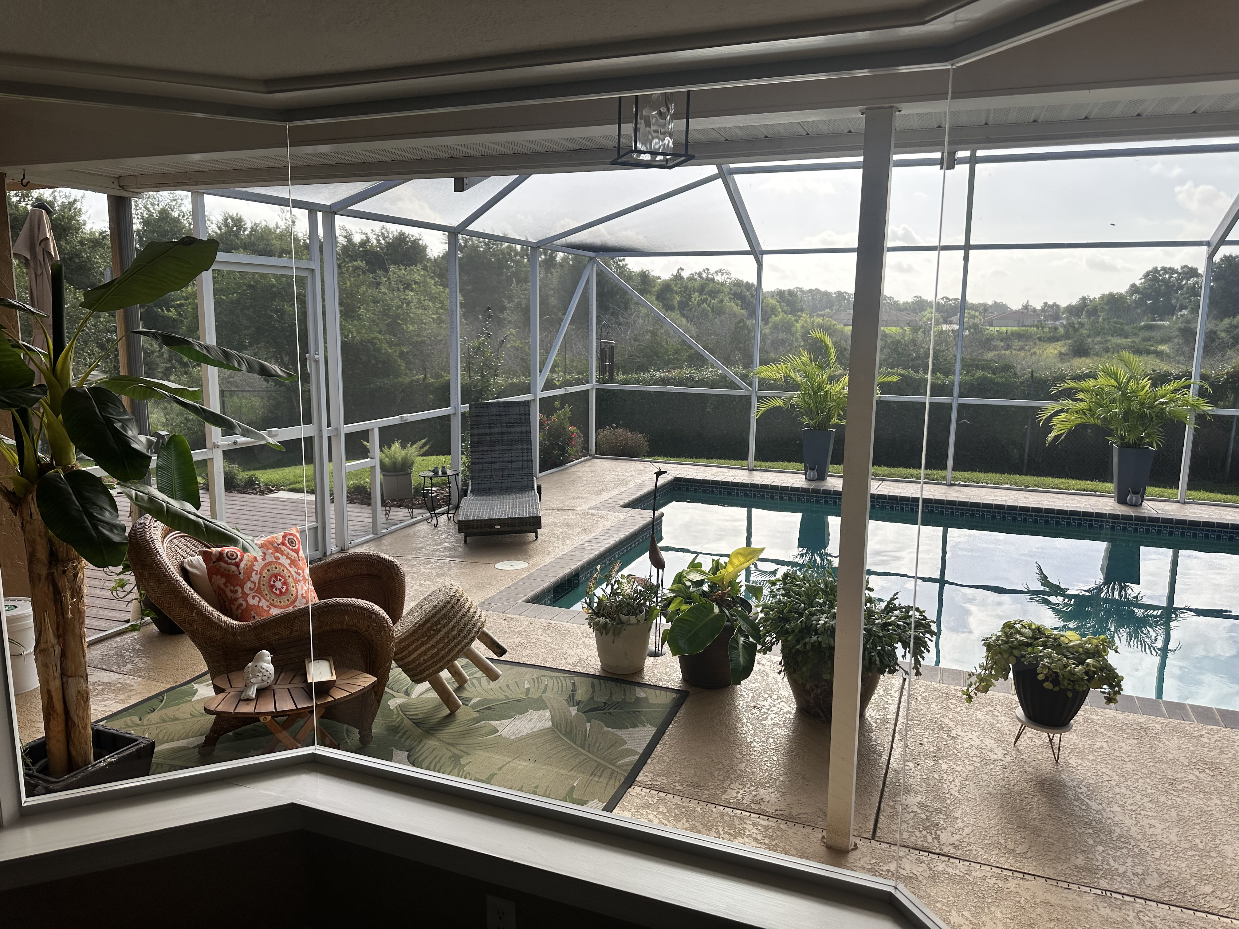 Gallery photos for Clean Exterior Glass That Opens Up Your Whole Backyard: Image #1