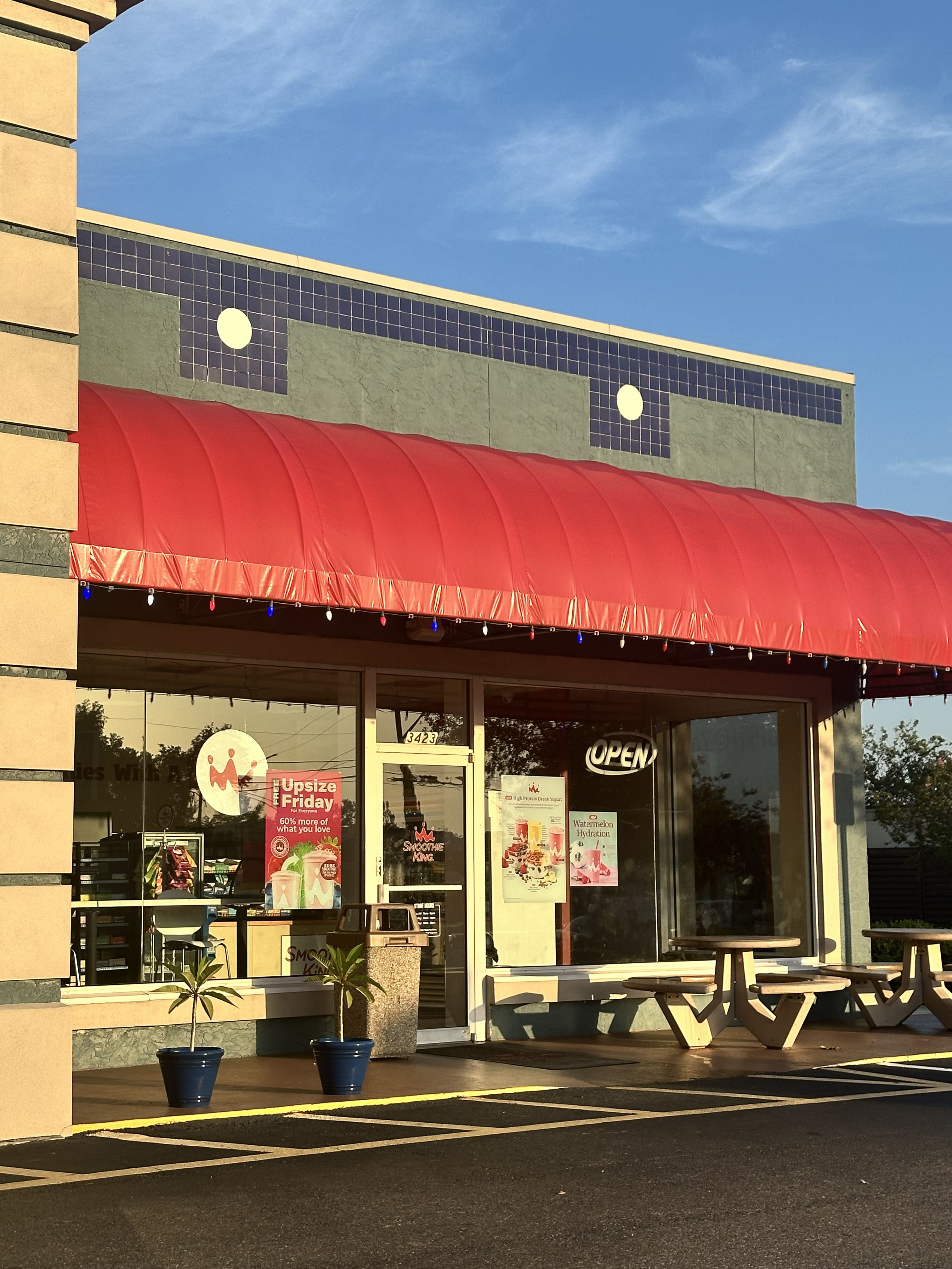 Clean Storefront Windows Make a Stronger First Impression image