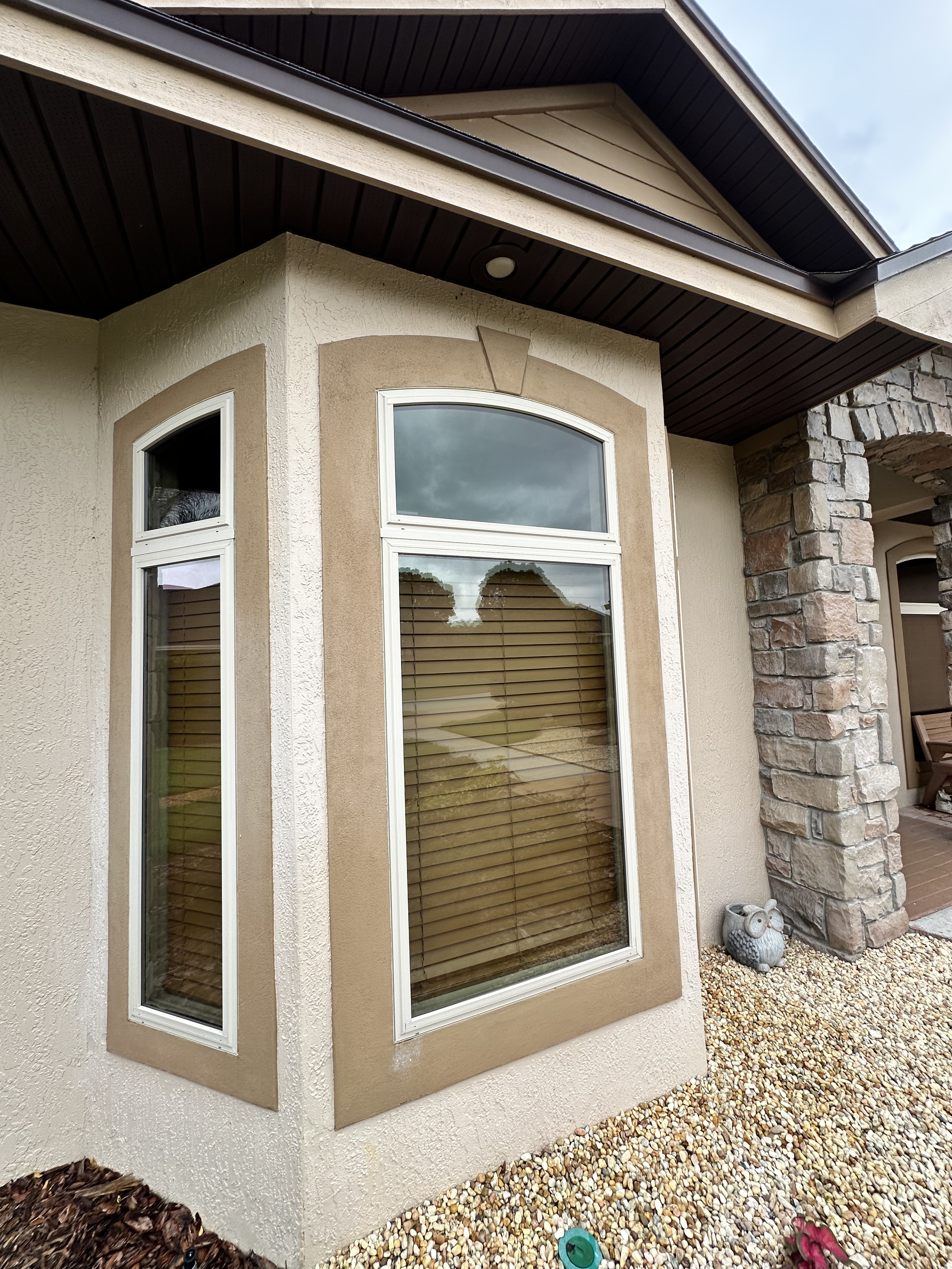Full Interior and Exterior Window Cleaning in Lakeland image