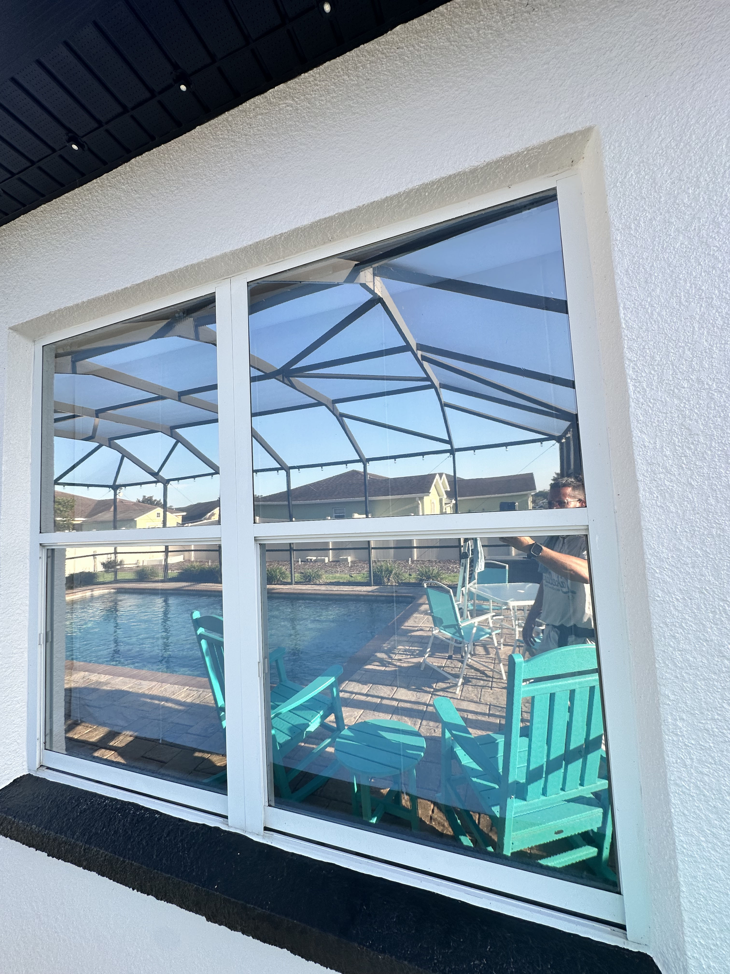 Spotless Exterior Windows on a Lakeland Home image