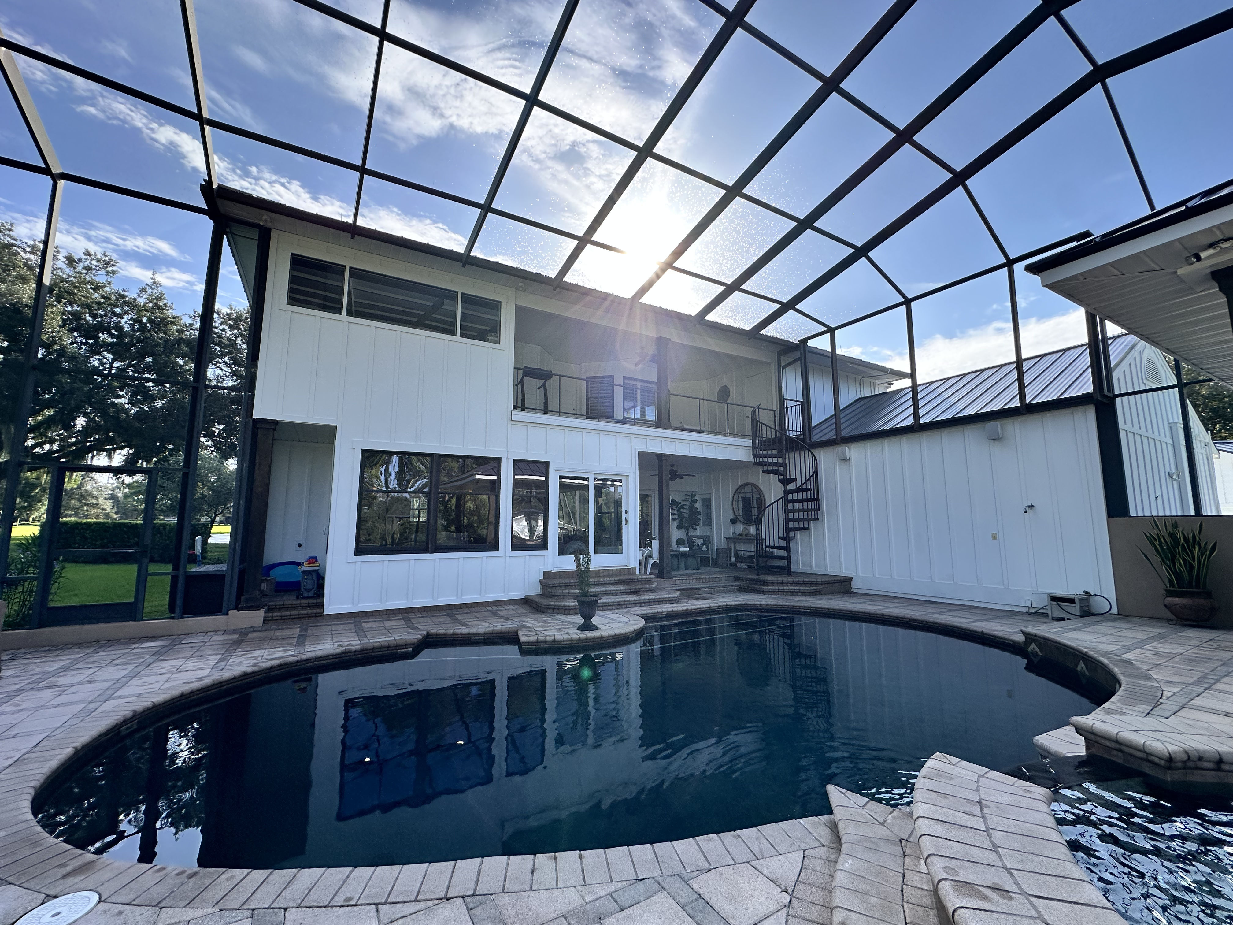 Clean Windows Make Your Home Look Sharper Inside and Out image